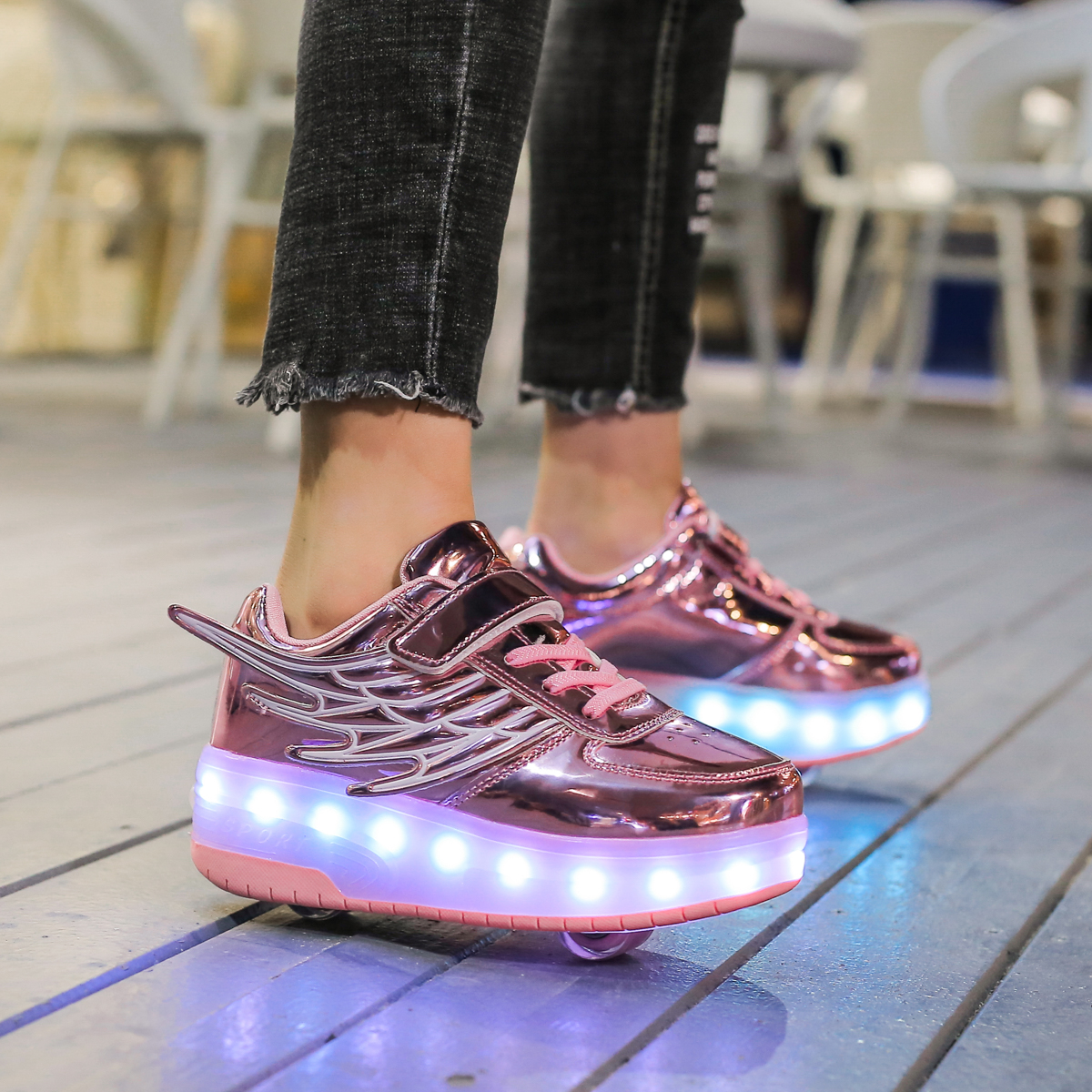 Factory Online Custom Kids LED Shoes LED Kids Yeezy Sneaker - China Kids LED  Shoes and LED Yeezy Sneaker price | Made-in-China.com