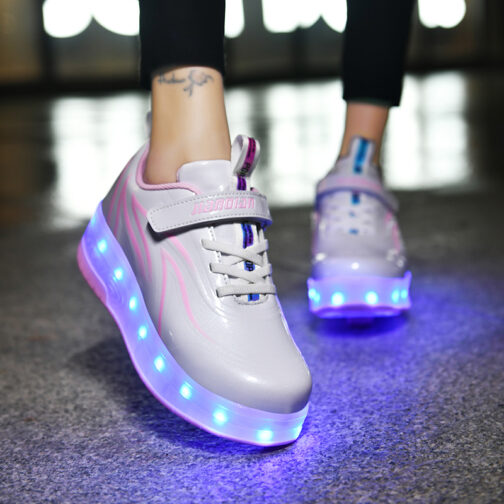 Light Up Shoes Boys Kids Girls Roller Skates Sneakers USB Charge LED Wheeled Skate