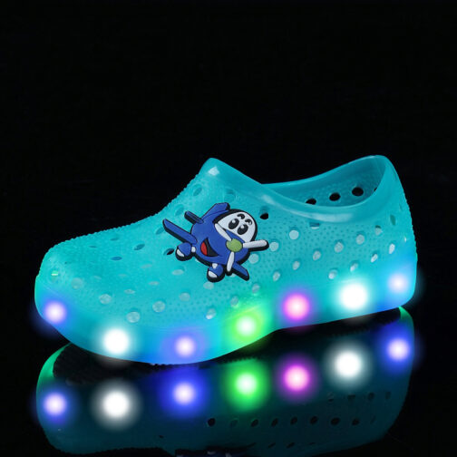 Kids Boys Girls LED Light Up Garden Shoes Clogs Slippers Toddler Slip On Beach Sandals 2